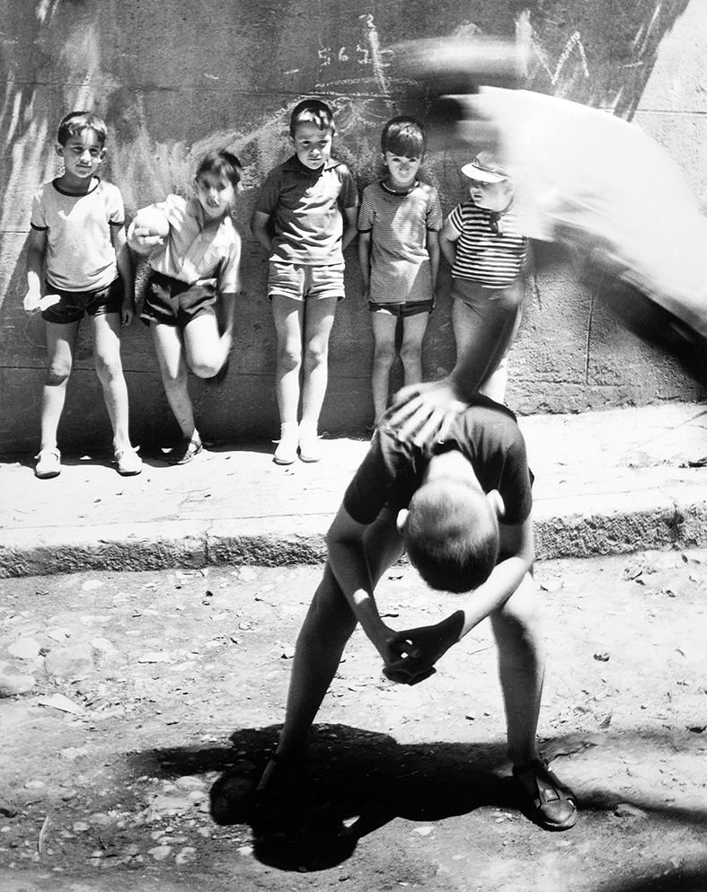 "Entera, lique, culá" - 1967 © Santiago Bernal